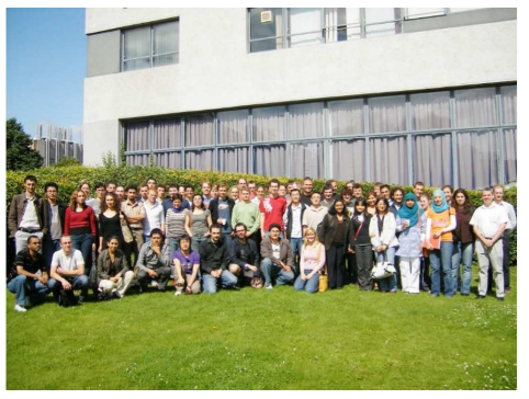 Group photo from the CCP5 2009 summer school.